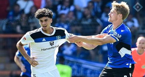 هامبورج يعلن انضمام عمر عبد المجيد لمنتخب مصر للشباب